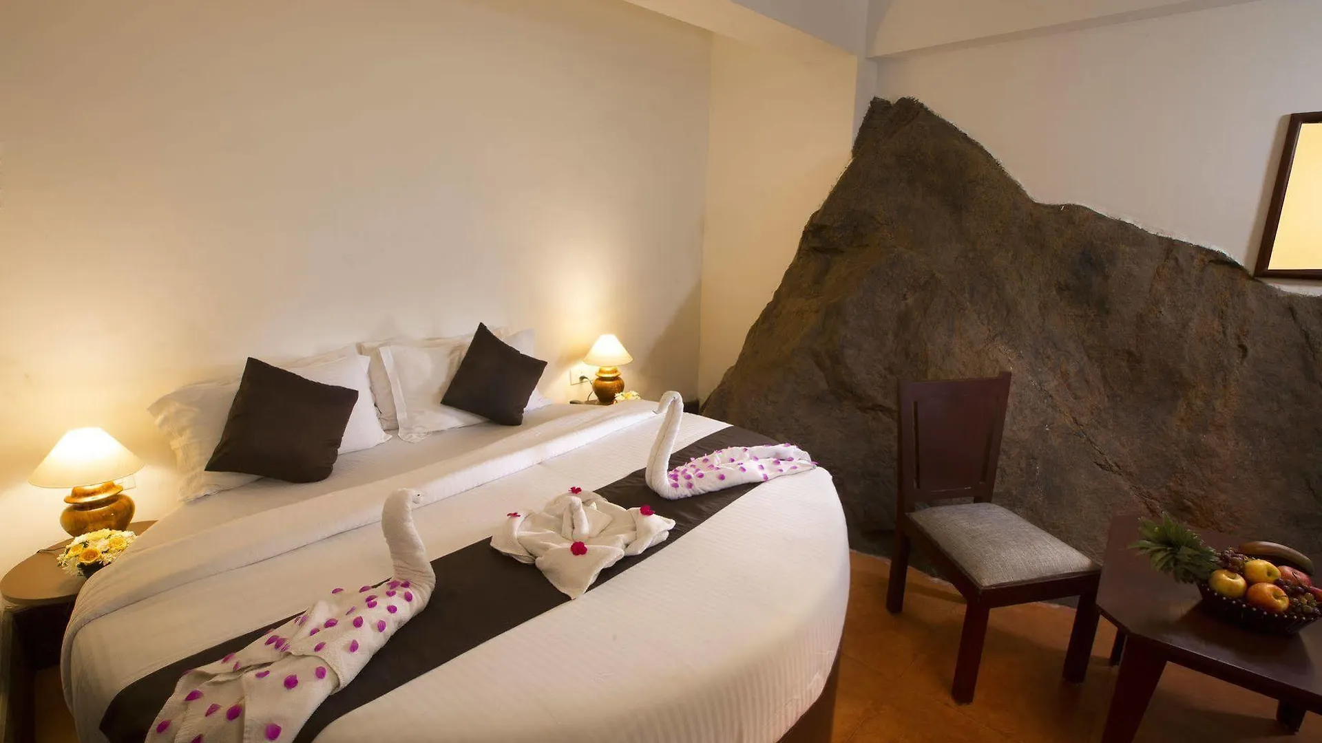 **  Madhumanthra Resort - Homestay Munnar India